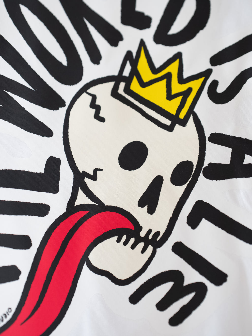 'The World is a Lie' round neck t-shirt